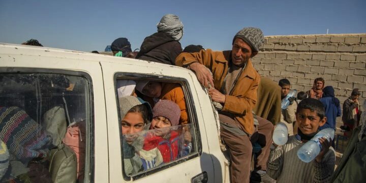 فغان افغان: گزارش «شرق» از وضعیت آوارگان افغانستانی پشت مرزهای ایران